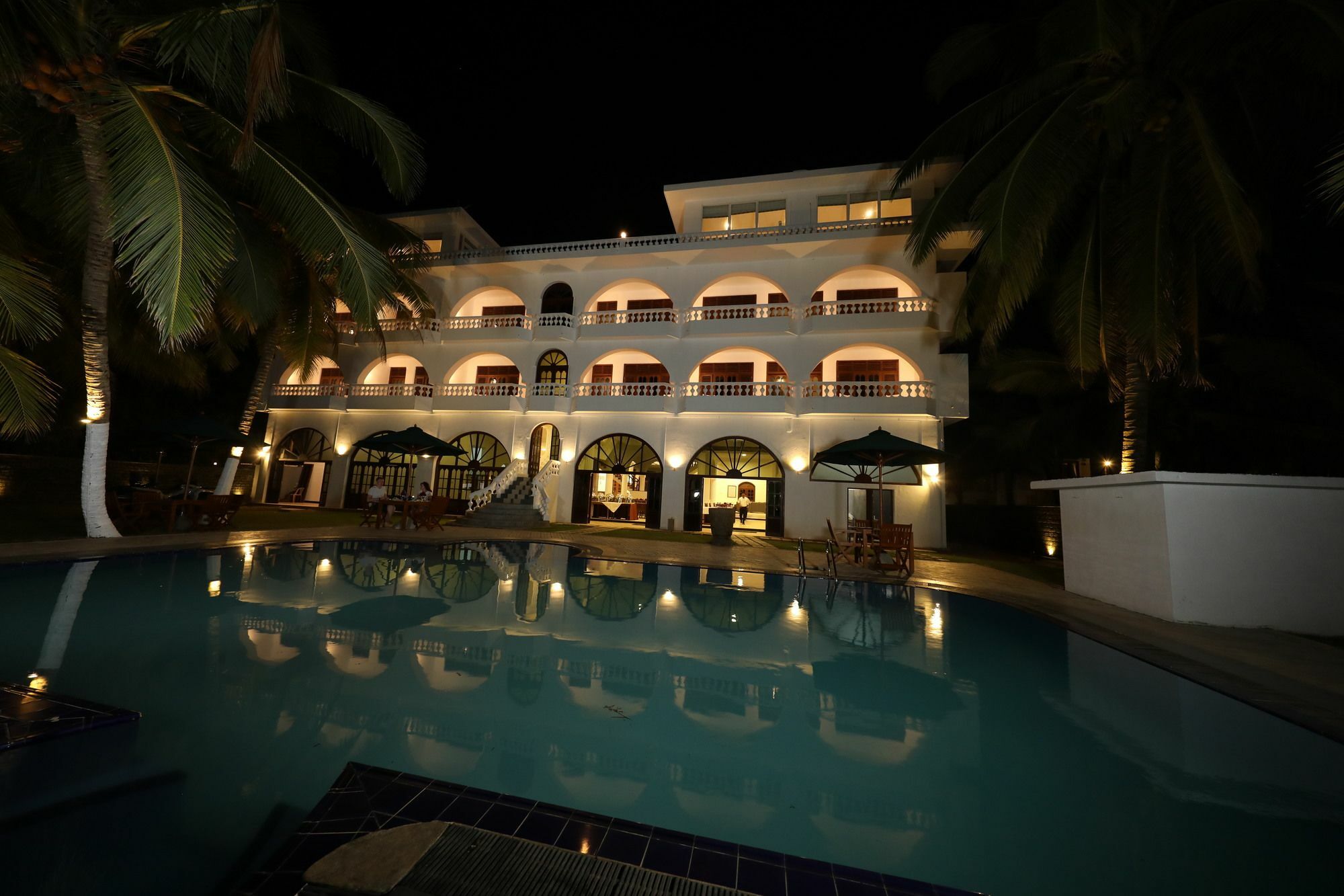 Joe'S Resort Bentota Exterior foto