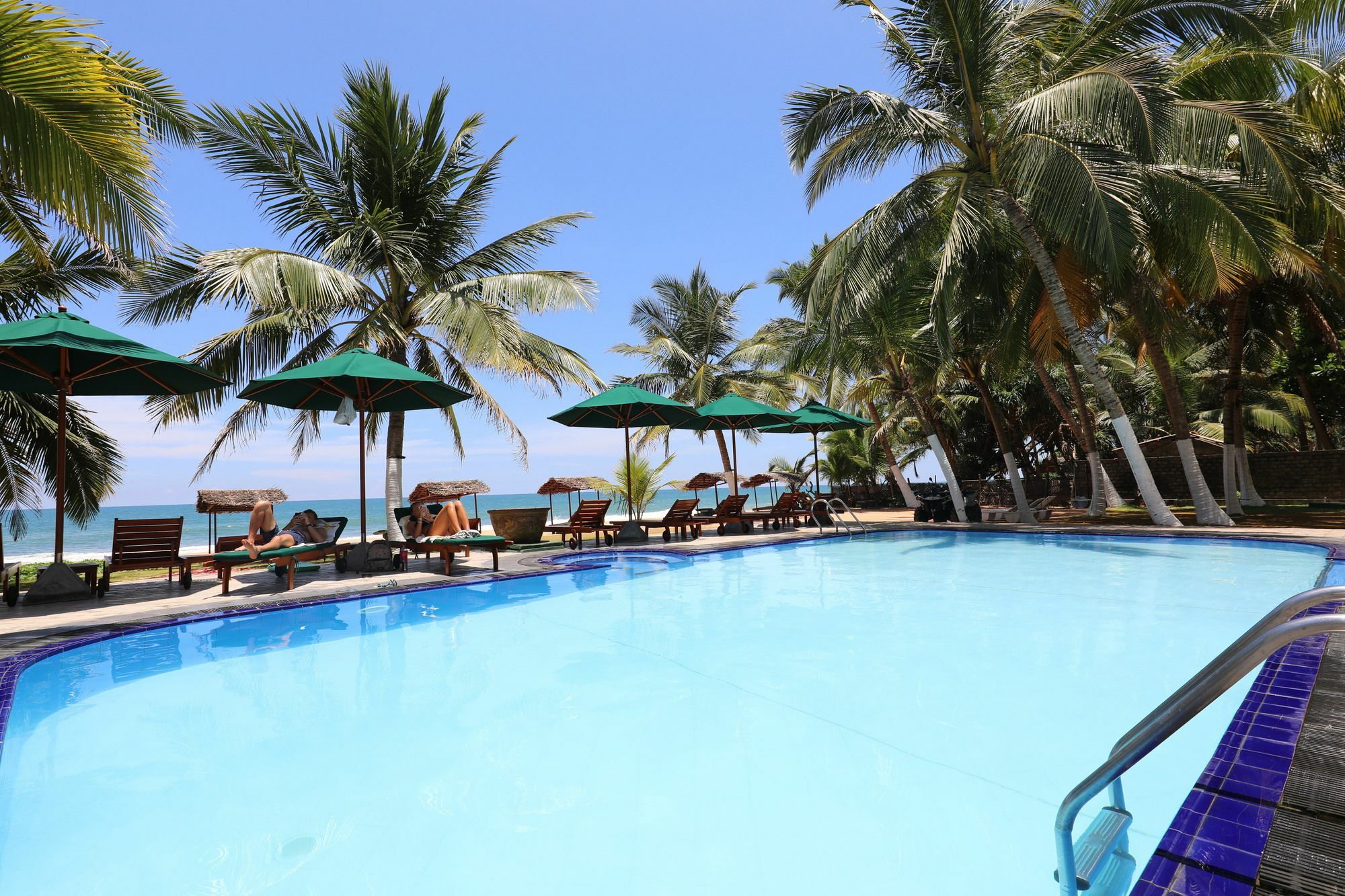 Joe'S Resort Bentota Exterior foto